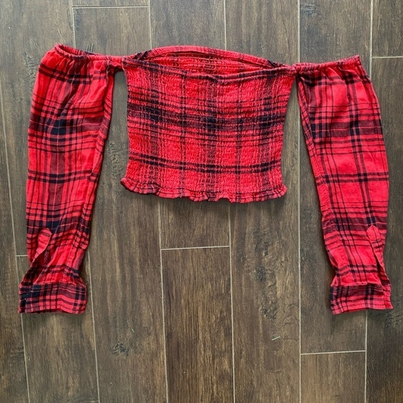 Garage Red and Black Plaid Shoulder-less CropTop size XS - Picture 3 of 10
